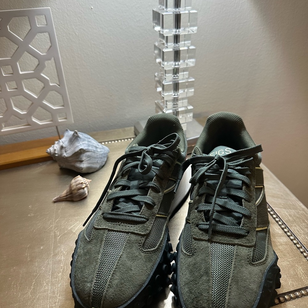 NEW BALANCE FIGS GREEN ATHLETIC SHOE - Picture 6 of 6